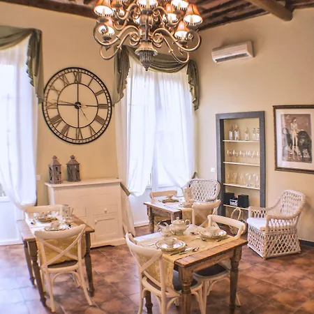 Corte Toro 3* Lucca
