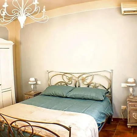Corte Toro Bed & Breakfast 3*