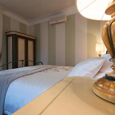 Couette-café Corte Toro Lucques